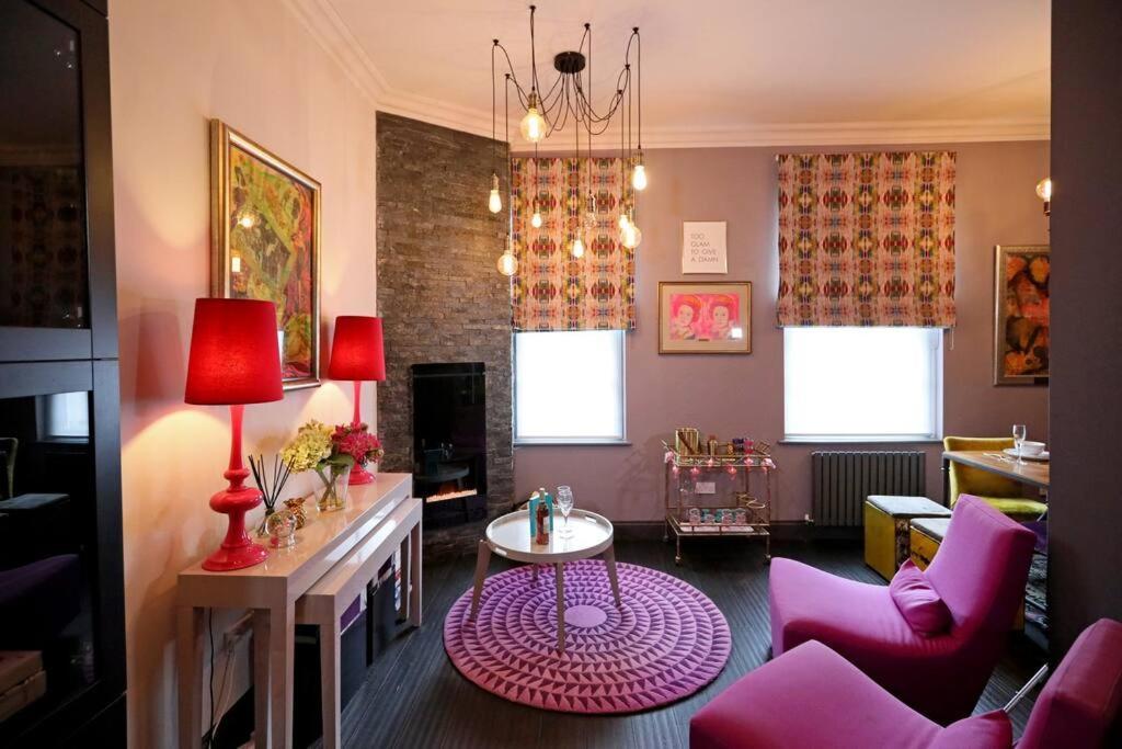 Elegant Norwich Apartment In The Lanes W Parking ภายนอก รูปภาพ